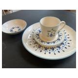 Vintage dish set