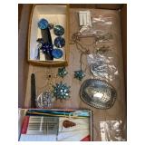 Miscellaneous jewelry