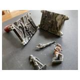 Lead soldier mold with soldiers