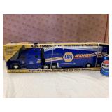 Napa 2003 exclusive hauler