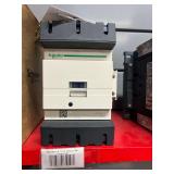 Schneider Electric Contactor 150A, 480V, 100HP