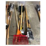 Grain Shovel, Square Point Shovel, Post Hole Digger, 8" Rake, Medium Duty Rake