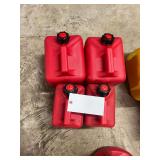 (2) 1 Gallon Gas Can & (2) 2 Gallon Gas Can