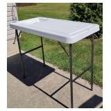 Fish Cleaning Station