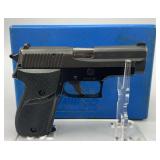 Sig Sauer  9mm  P6  M516420