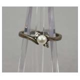.925 Silver Pearl Ring Size 9