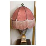 Oriental Porcelain Vase Table Lamp