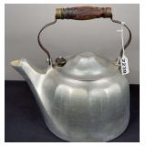 WagnerWare 5 QTS Aluminum Tea Kettle