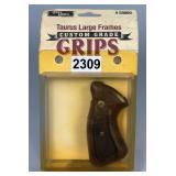 Taurus Large Frames Custom Grade Grips
