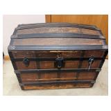 Vintage Dome-Top Steamer Truck