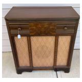 American Overseas Radio & Phonograph