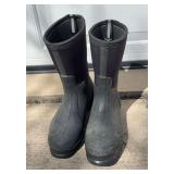 Muck Boots “Chore” Men’s size 9/9.5