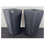 2 Planters