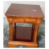 Thomasville End Table