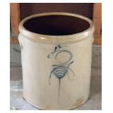 Broken Stinger Crock
