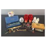 Skelton Keys, Razor, Watch, & Assorted Items