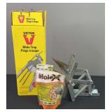 Mole Traps & Bait
