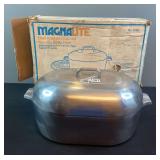 Magnalite 17 Quart Oval Roaster With Meat Rack