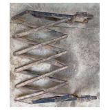 Model A/T Luggage Rack