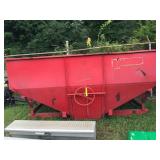 GRAVITY FEED WAGON BED
