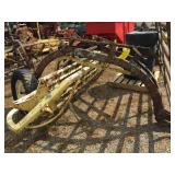NEW HOLLAND HAY RAKE