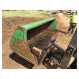JOHN DEERE 84" BUCKET