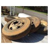 (4) WHEELS & TIRES  9R-225