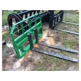 FORK/HAY SPEAR COMBO FOR EURO LOADER