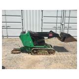 TORO WALK BEHIND SKIDSTEER