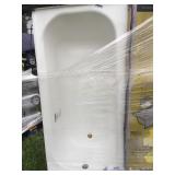PALLET OF (3) BATHTUBS