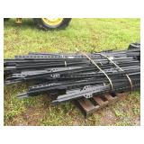 BUNDLE OF APPROX 100 POLY TPOSTS