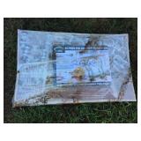 UNUSED BOX OF LARGE SCREW PIN ANCHOR SHACKLES