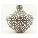 Sandra Victorino Acoma Pottery Vase