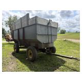 Flarebox Wagon on John Deere gear
