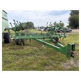 John Deere 960 Field Cultivator 24