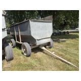 Flarebox wagon on John Deere gear
