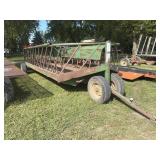 Hay feeder wagon