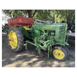 John Deere MT Tractor  w/ 2 row cultivator