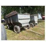 Flarebox wagon on John Deere gear
