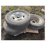 LT265/70R17 tires on rims