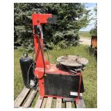 Snap-On Tire Machine Model EEWH306A