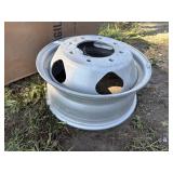 8 bolt rim