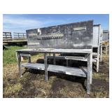 Metal work bench