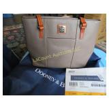 Dooney Bourke purse excellent condition