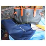 Dooney Bourke purse excellent condition