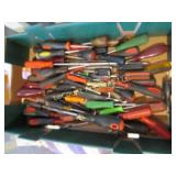 huge amount screw drivers many