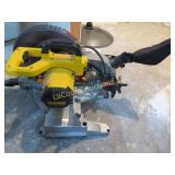 DeWalt compound miter saw DW713