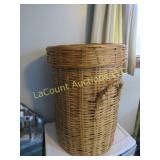 lidded wicker hamper basket