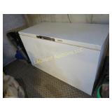 large chest freezer whirlpool