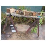 2 metal saw horse stands